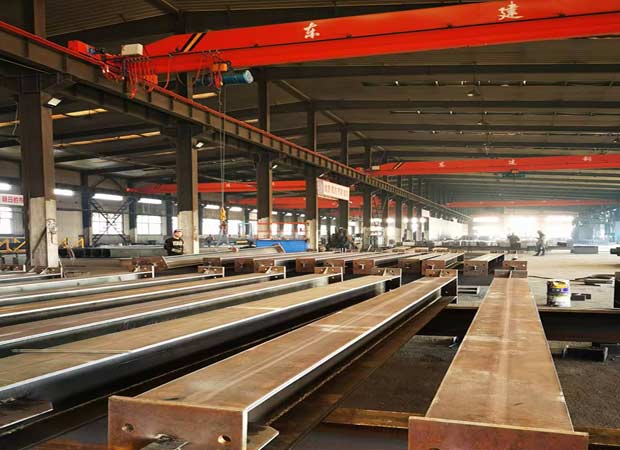 通遼彩鋼板加工廠家產品類型解析